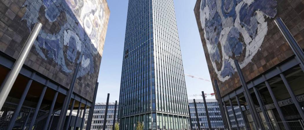 Jussieu Tower, on the campus of the UPMC in Paris